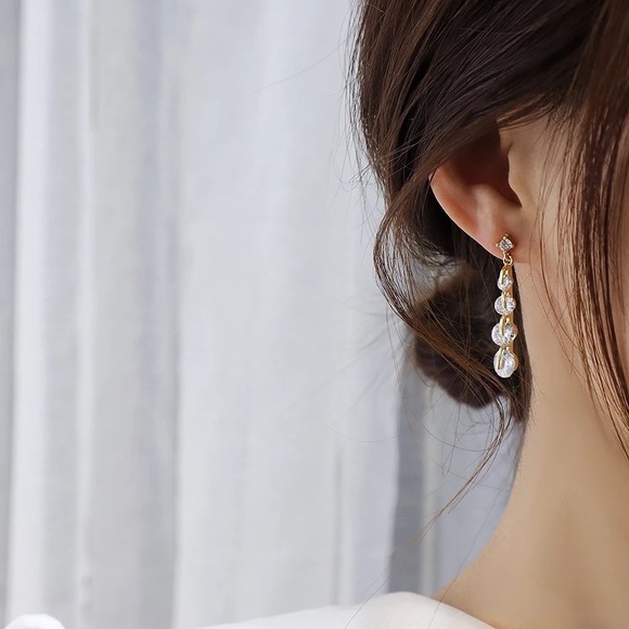 Sterling Silver Elegant Cubic Zirconia Drop Gold Earrings - Picture 2 of 7